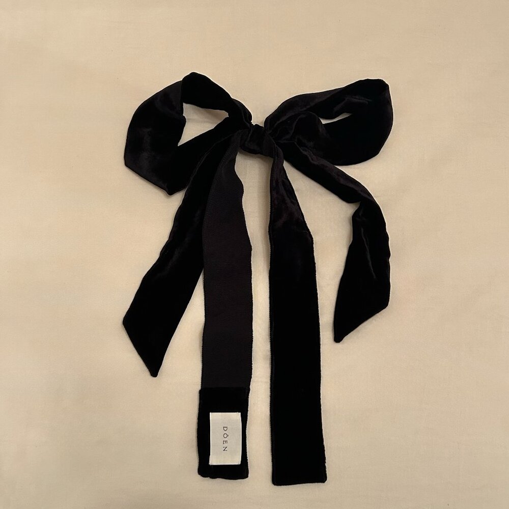 *Just the Belt* Doen Senna Velvet Bow belt
